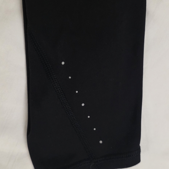 Athleta Rainier Tight XS Black Reflective Running Leggings Zip Pocket - Picture 10 of 10